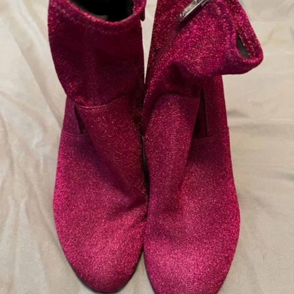 Booties, dark pink sparkle